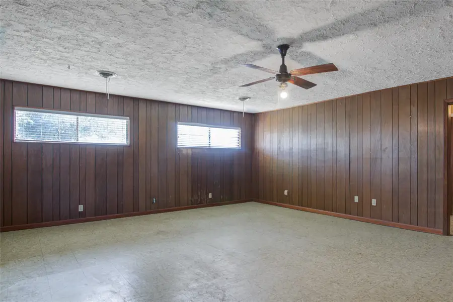 412 Yorkshire Avenue, Pasadena, TX 77503 - Image #2