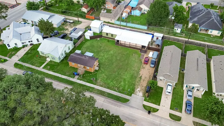 1113 4th Street, Rosenberg, TX 77471 - #2