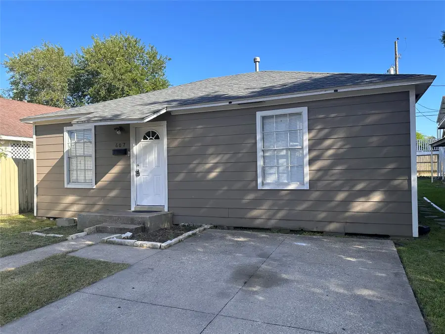 607 Bolster Street, Baytown, TX 77520 - #2