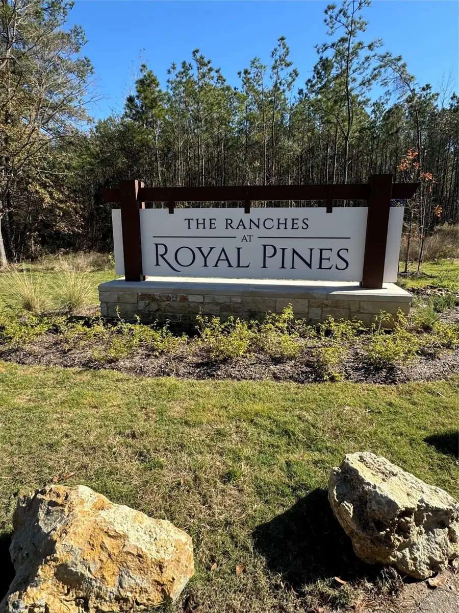 511 Queen Anne, Huntsville, TX 77340 - #2