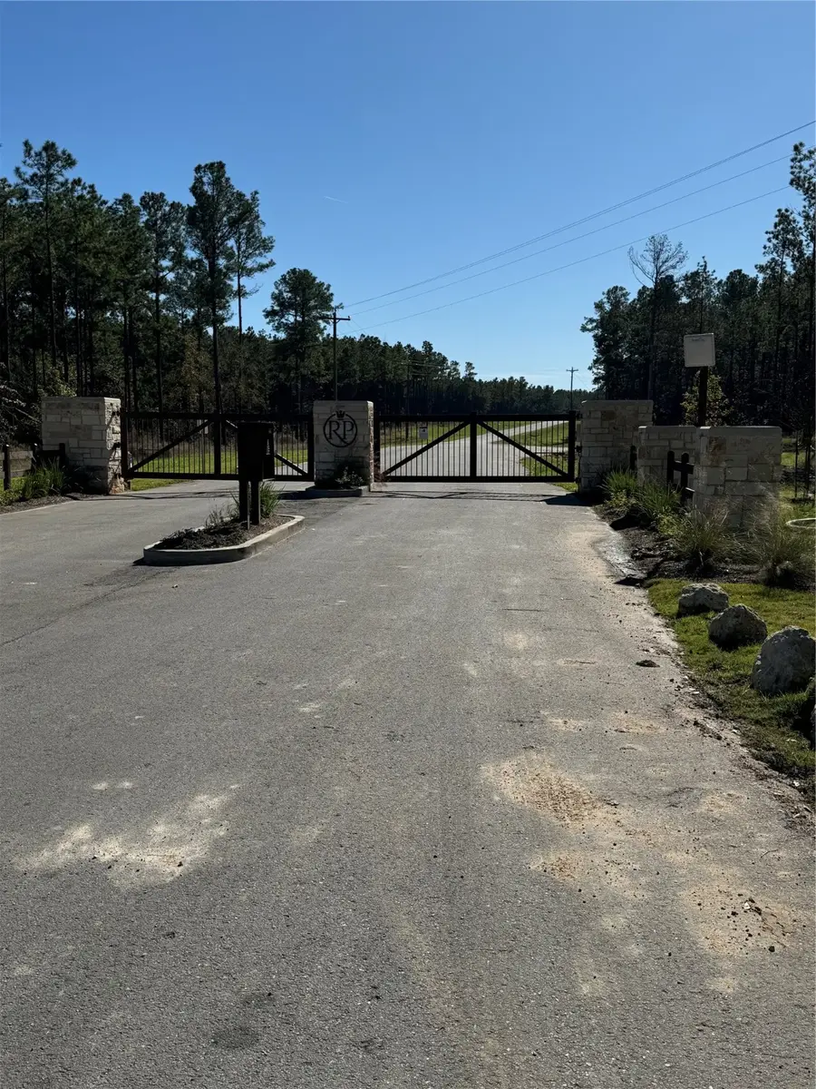 511 Queen Anne, Huntsville, TX 77340 - #3