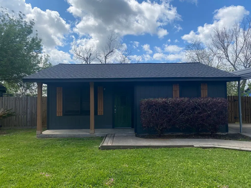 614 S Erwin St, Brazoria, TX 77422 - #1