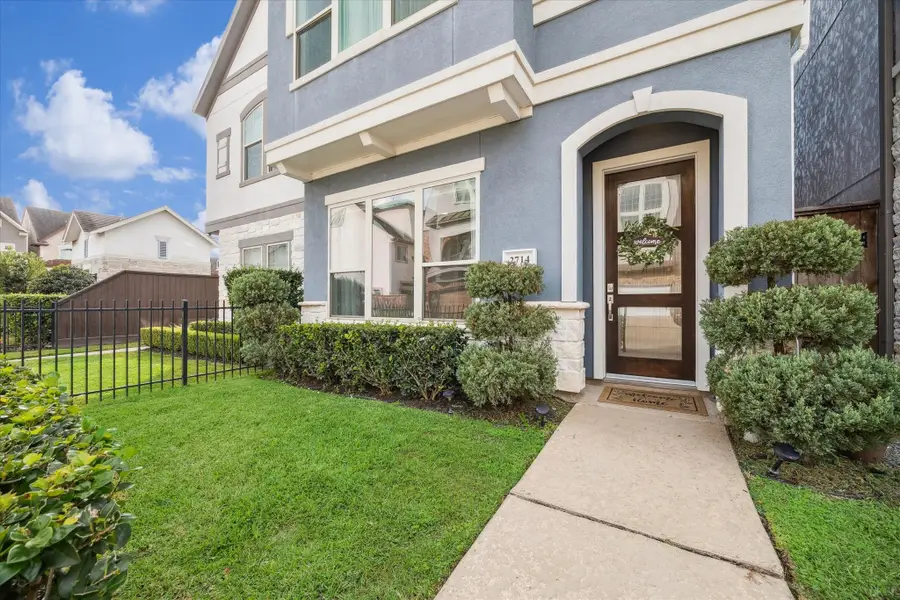 2714 Strathwood Lane, Houston, TX 77082 - Image #3