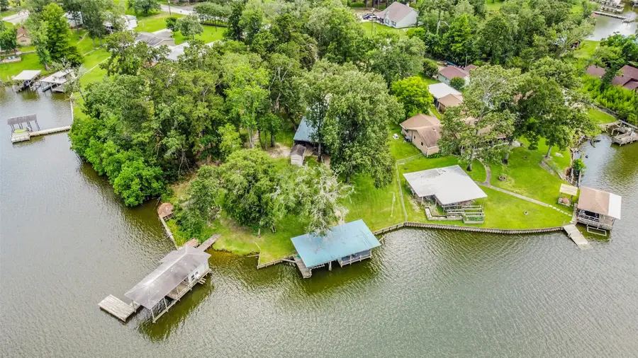 1440 Lakeside Drive, Huntsville, TX 77320 - #2