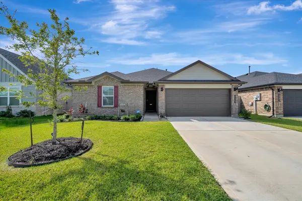 9525 Chelsea Street, Texas City, TX 77591