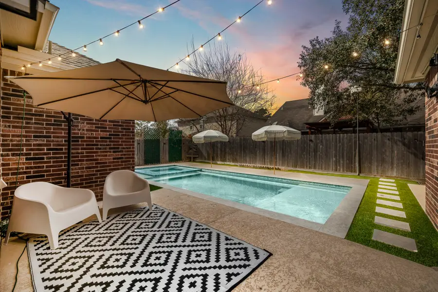 20434 Willow Trace Drive, Cypress, TX 77433 - Image #2