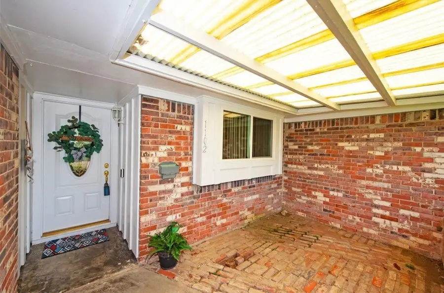 1102 E Rutgers Lane, Deer Park, TX 77536 - #3