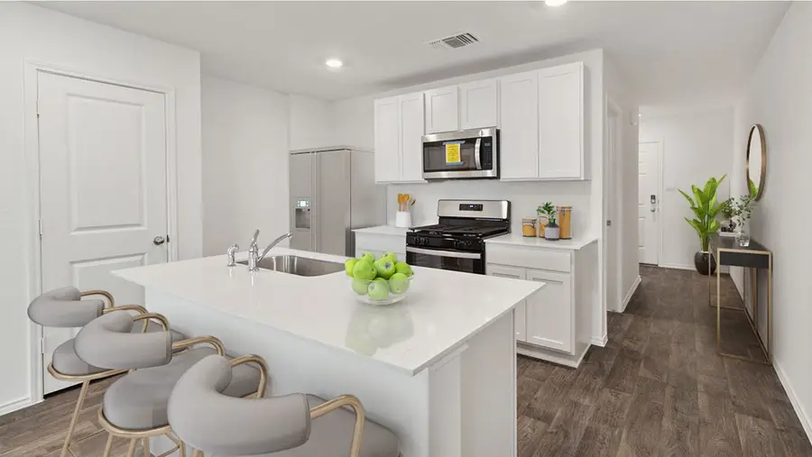 1018 Bluegill Lane, Alvin, TX 77511 - Image #3