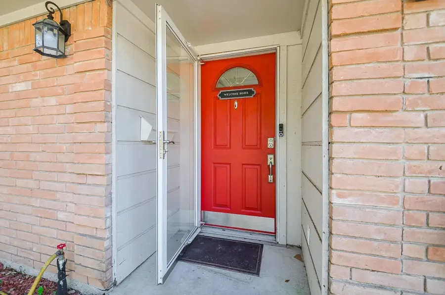 2624 Del Monte Avenue, Bay City, TX 77414 - #3