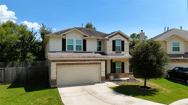 10035 Chase Court, Baytown, TX 77521