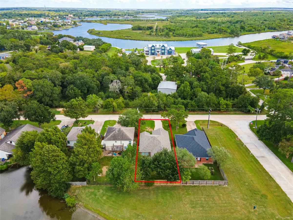 4337 Country Club Drive, Dickinson, TX 77539 - #1