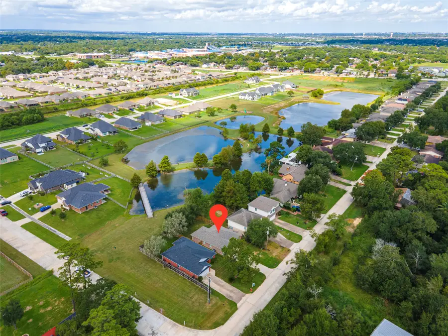 4337 Country Club Drive, Dickinson, TX 77539 - #3