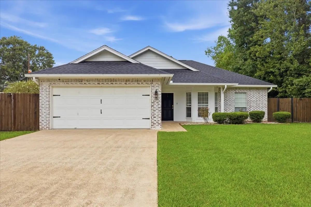 495 Moore Drive, Vidor, TX 77662 - #1
