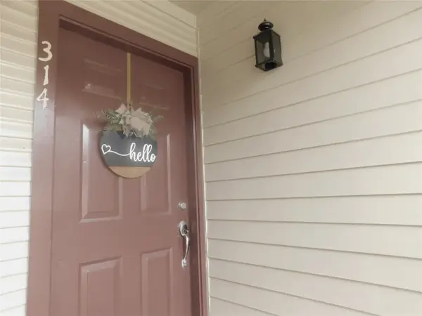 2120 El Paseo Street #314, Houston, TX 77054