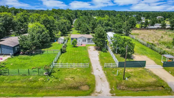 38 Road 5108, Cleveland, TX 77327