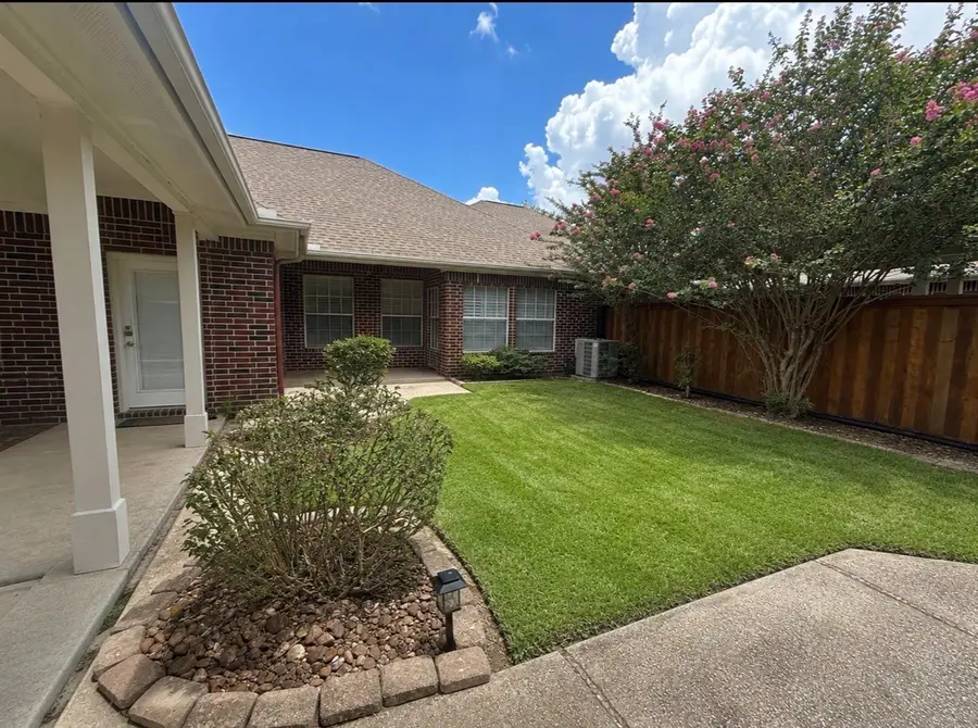 210 Clearview Avenue #C, Friendswood, TX 77546 - #2