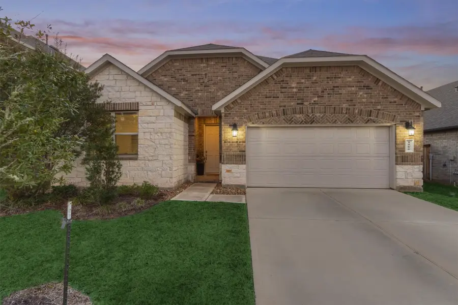 1080 Clearwood Drive, Montgomery, TX 77316 - #2