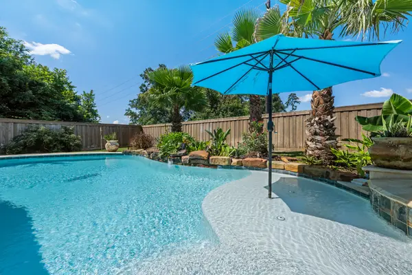 27026 Golden Knoll Drive, Magnolia, TX 77354