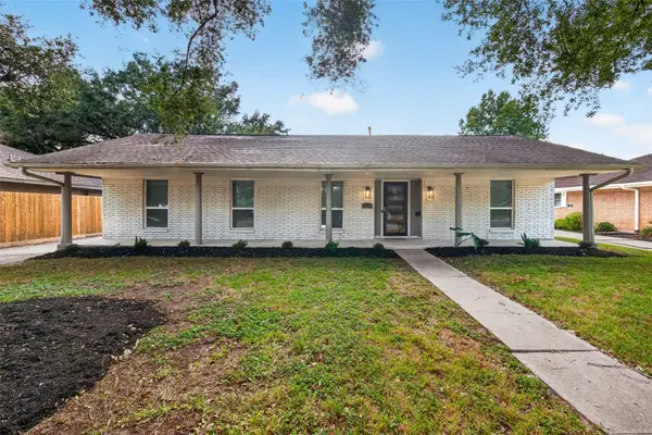 11107 Cedarhurst Drive, Houston, TX 77096