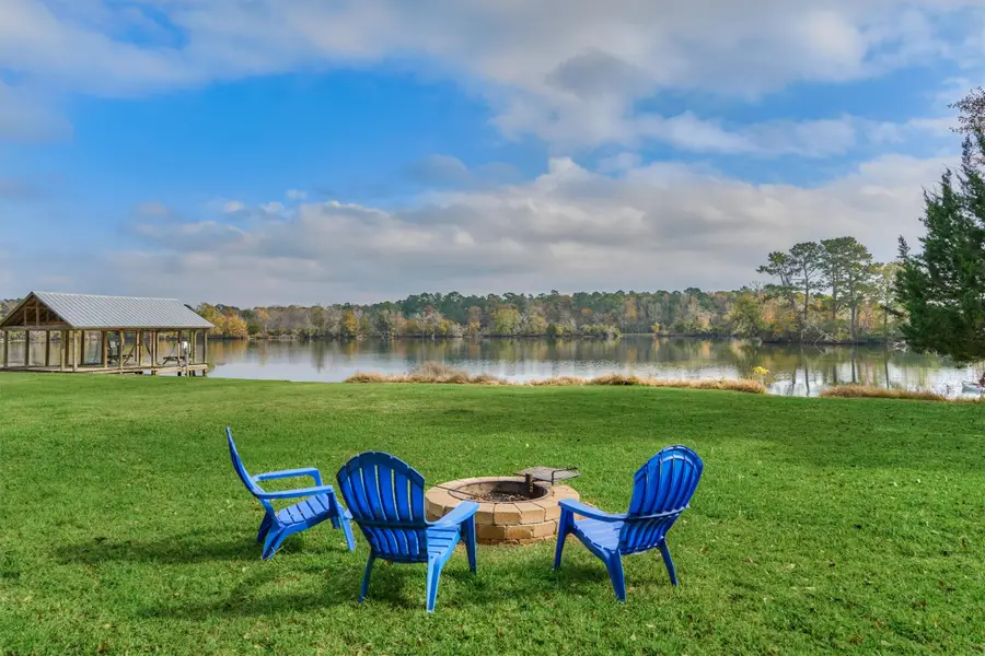 15012 Lake Paula Drive, Willis, TX 77318 - Image #3