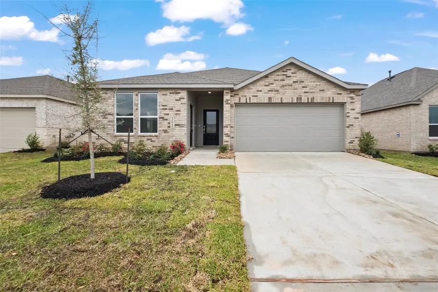 5435 Peacock Bass Drive, Baytown, TX 77521 - Image #3
