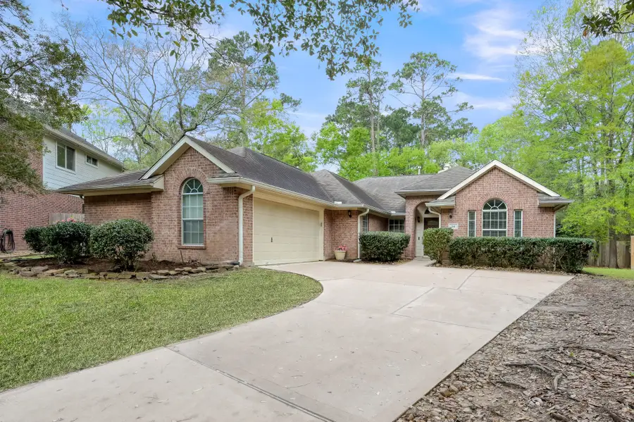 14 Bay Chapel Court, The Woodlands, TX 77385 - #2