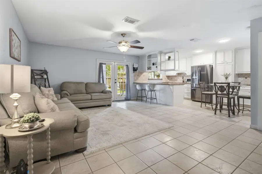 7415 Goldfinch Drive, Humble, TX 77396 - #2