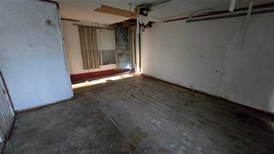 1509 N Avenue S, Freeport, TX 77541 - Image #2