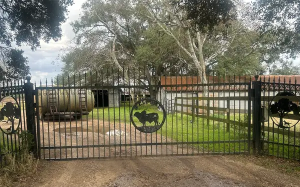 000 Fremont Lane, Brookshire, TX 77423