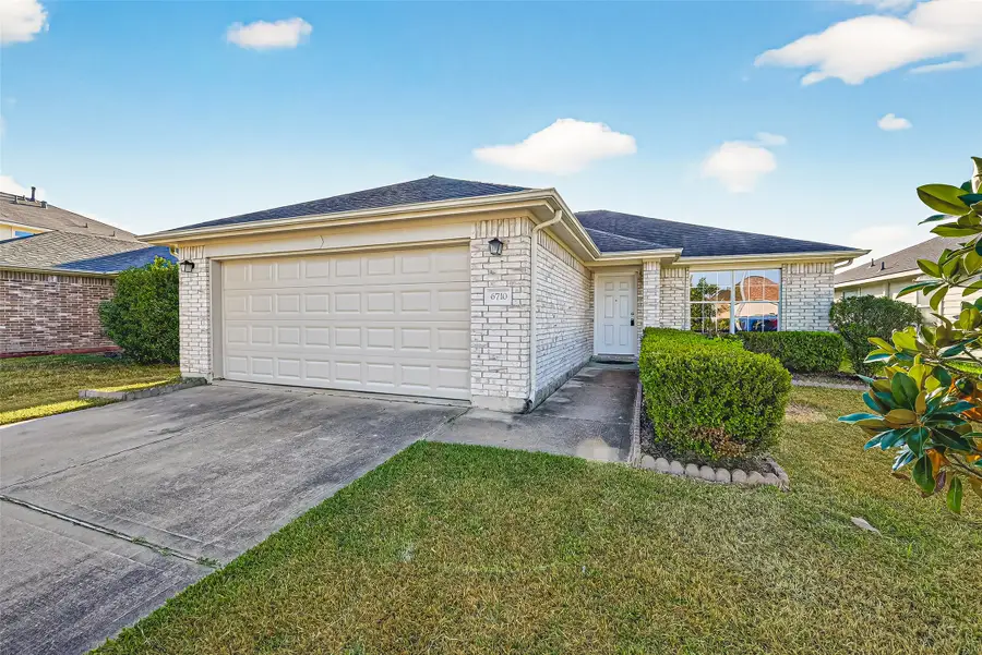 6710 Wellington Meadows Drive, Katy, TX 77449 - Image #3