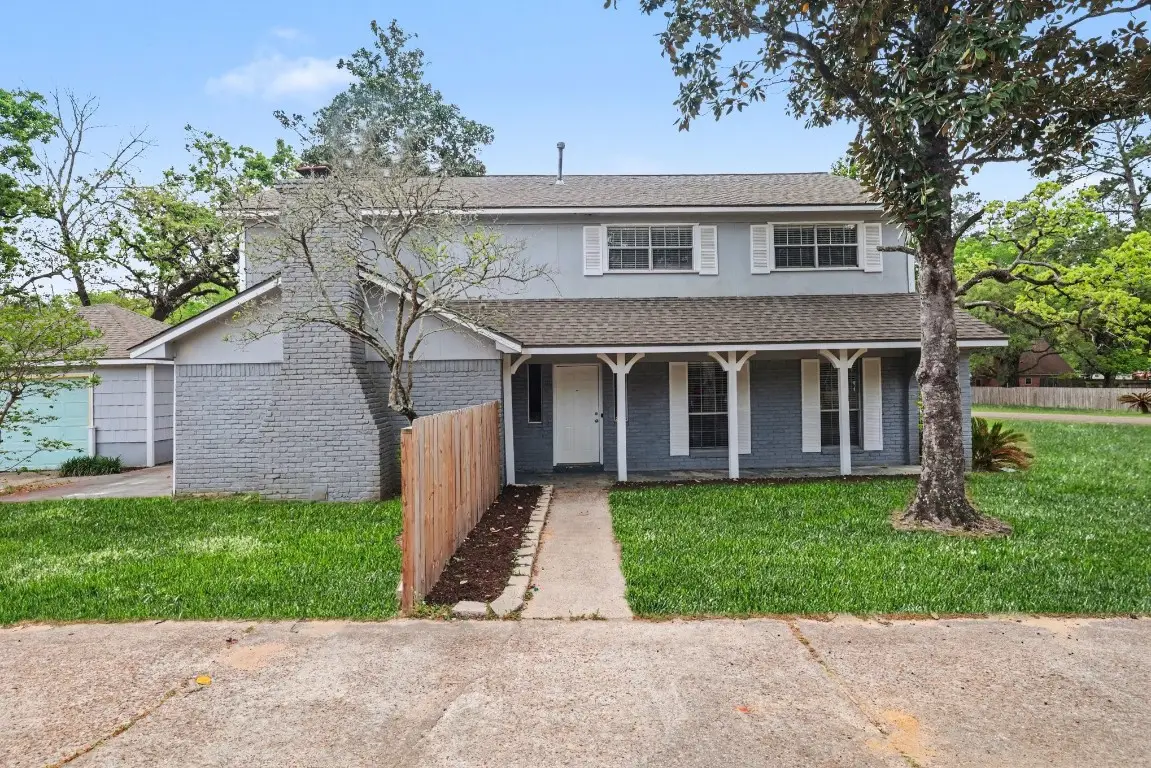 107 Carriage Lane, Conroe, TX 77385 - #1