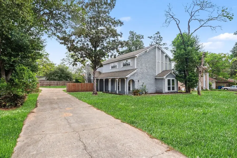 107 Carriage Lane, Conroe, TX 77385 - #2