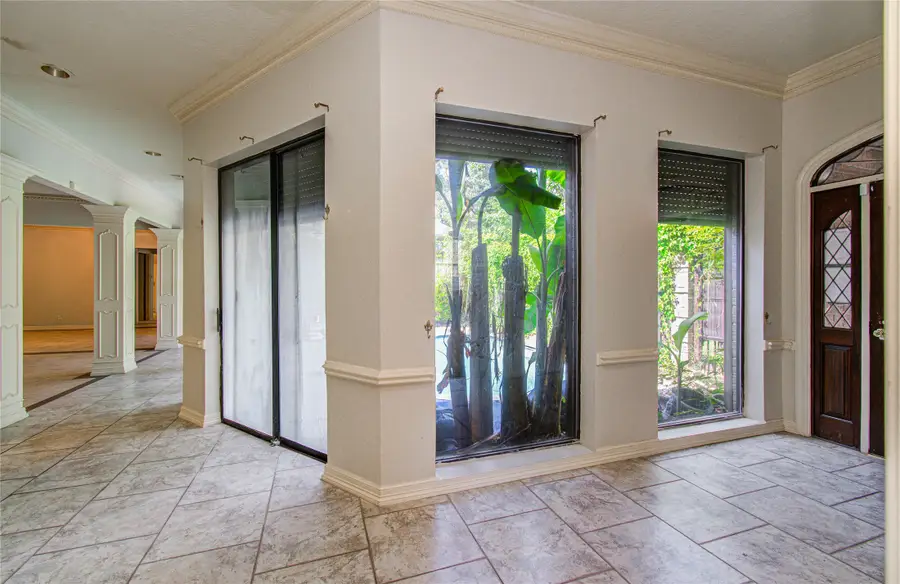 9712 Longmont Drive, Houston, TX 77063 - #2