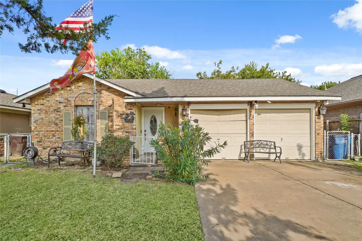 611 Iowa Street, South Houston, TX 77587 - Image #1