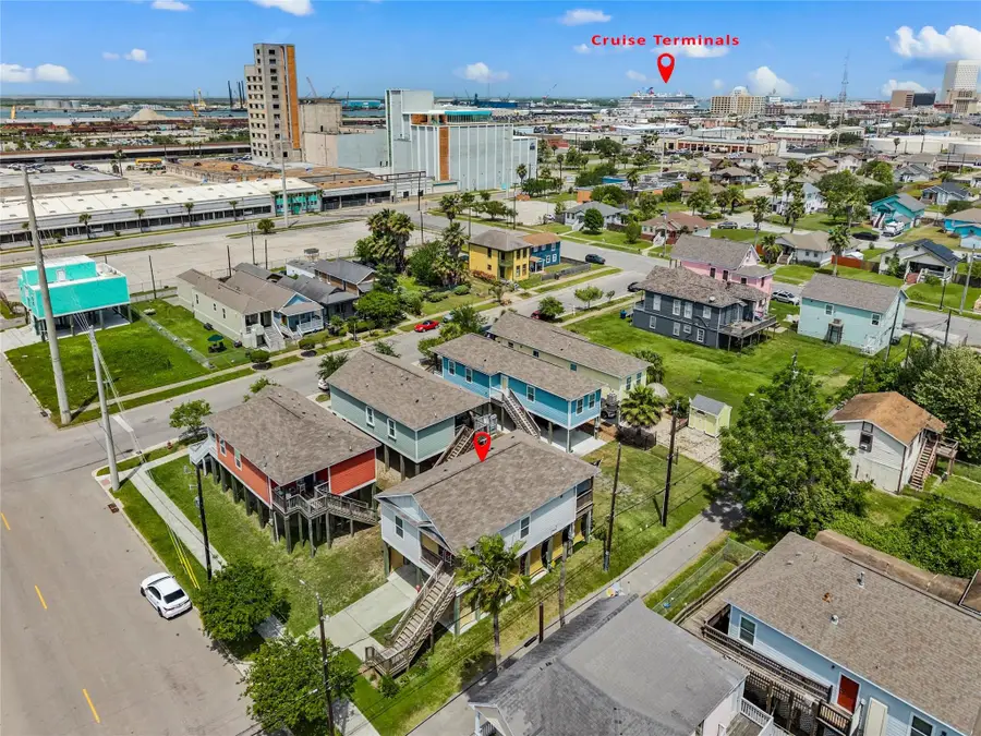 710 35th Street, Galveston, TX 77550 - #2