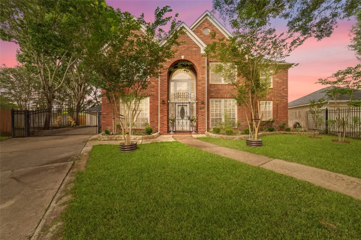 3430 Shadowwalk Drive, Houston, TX 77082 - #1