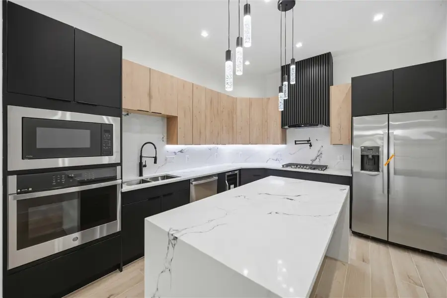 4212 New Orleans Street, Houston, TX 77020 - #2