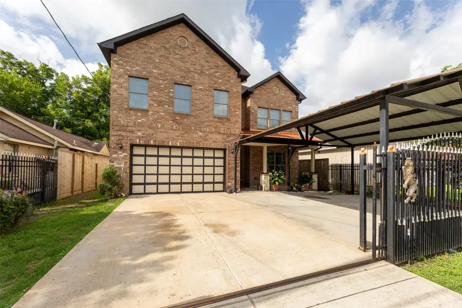 3910 Melbourne Street, Houston, TX 77026 - #2