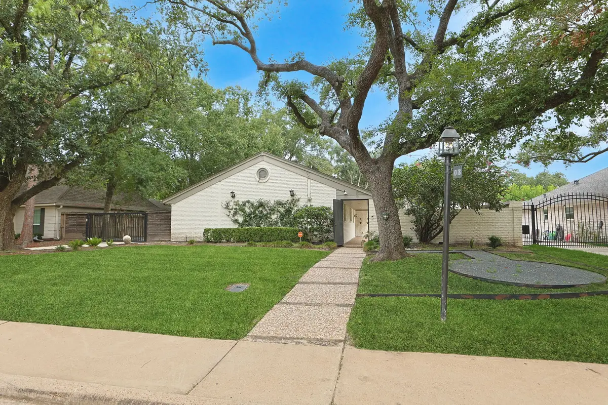 10118 Chevy Chase Drive, Houston, TX 77042 - #1