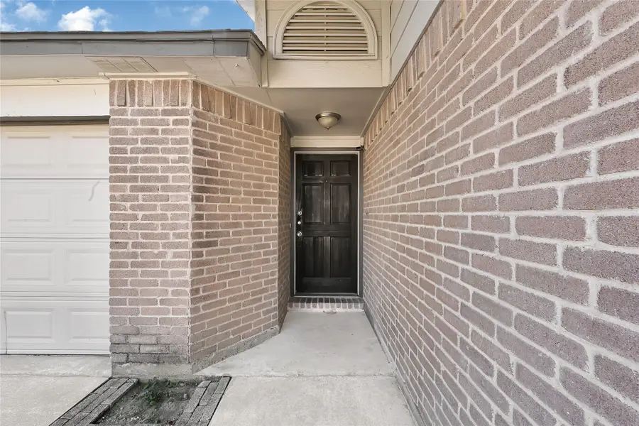 19327 Cypress Harbor Drive, Katy, TX 77449 - Image #3