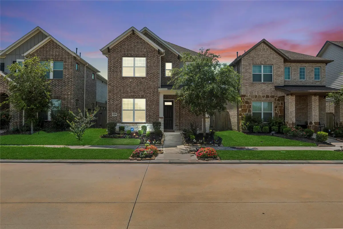 2206 Bridgeport Path Drive, Missouri City, TX 77459 - #1