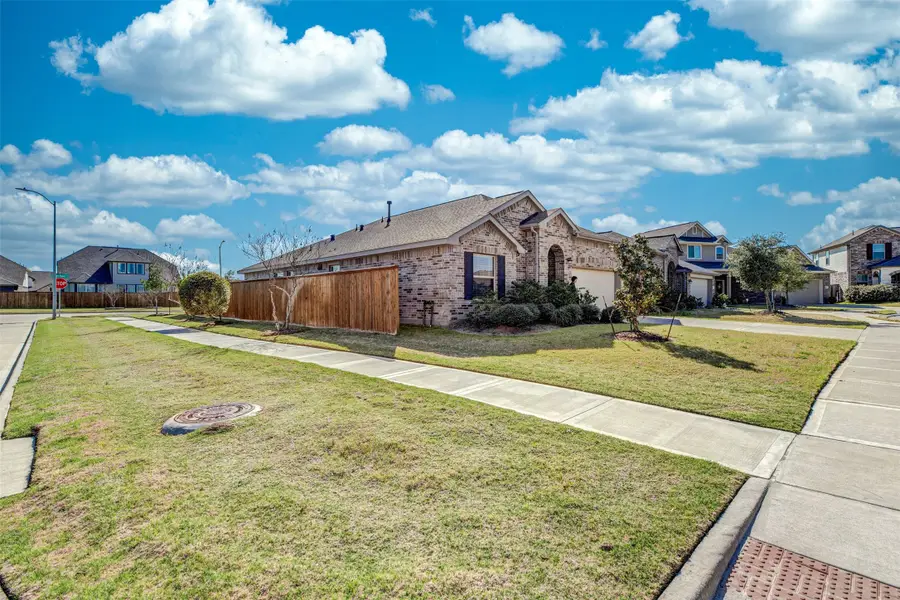 25931 Dancing Stream Court, Richmond, TX 77406 - Image #3