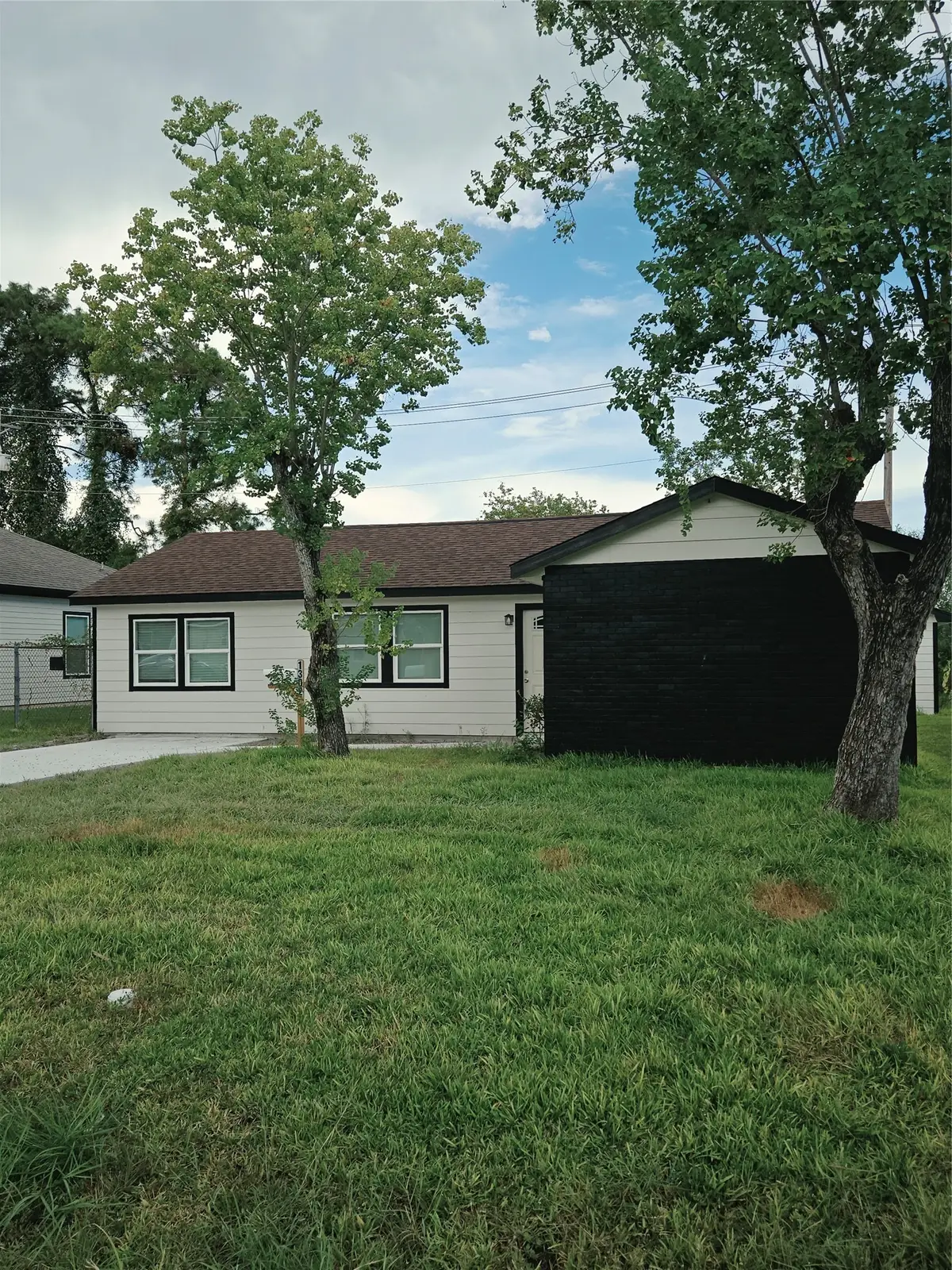 1302 Appomattox Drive, Texas City, TX 77591 - #1
