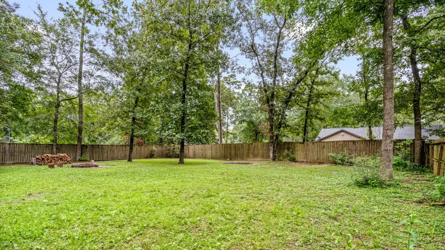 10668 Royal Magnolia Drive, Conroe, TX 77303 - Image #3