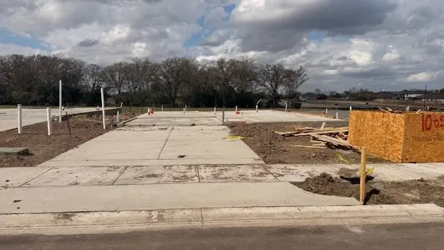 10650 Knox Landing Dr, Bryan, TX 77845 - #1