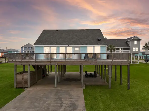 23005 Miramar Drive, Galveston, TX 77554