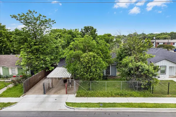 3520 Bagby Avenue, Waco, TX 76711