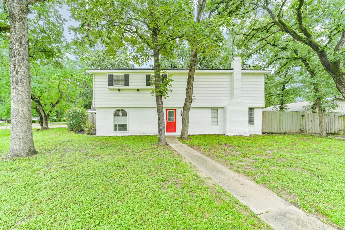 912 Brook Forest Drive, Conroe, TX 77385 - #1