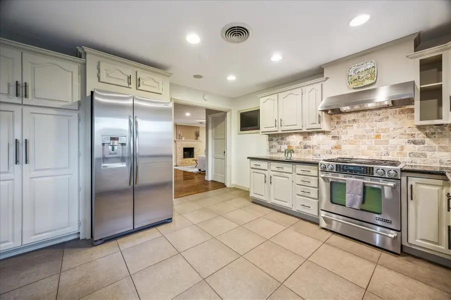 9813 Pine Lake Drive Drive, Houston, TX 77055 - #3