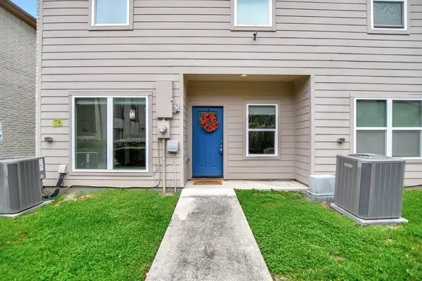 20 Evanston Street, Houston, TX 77015